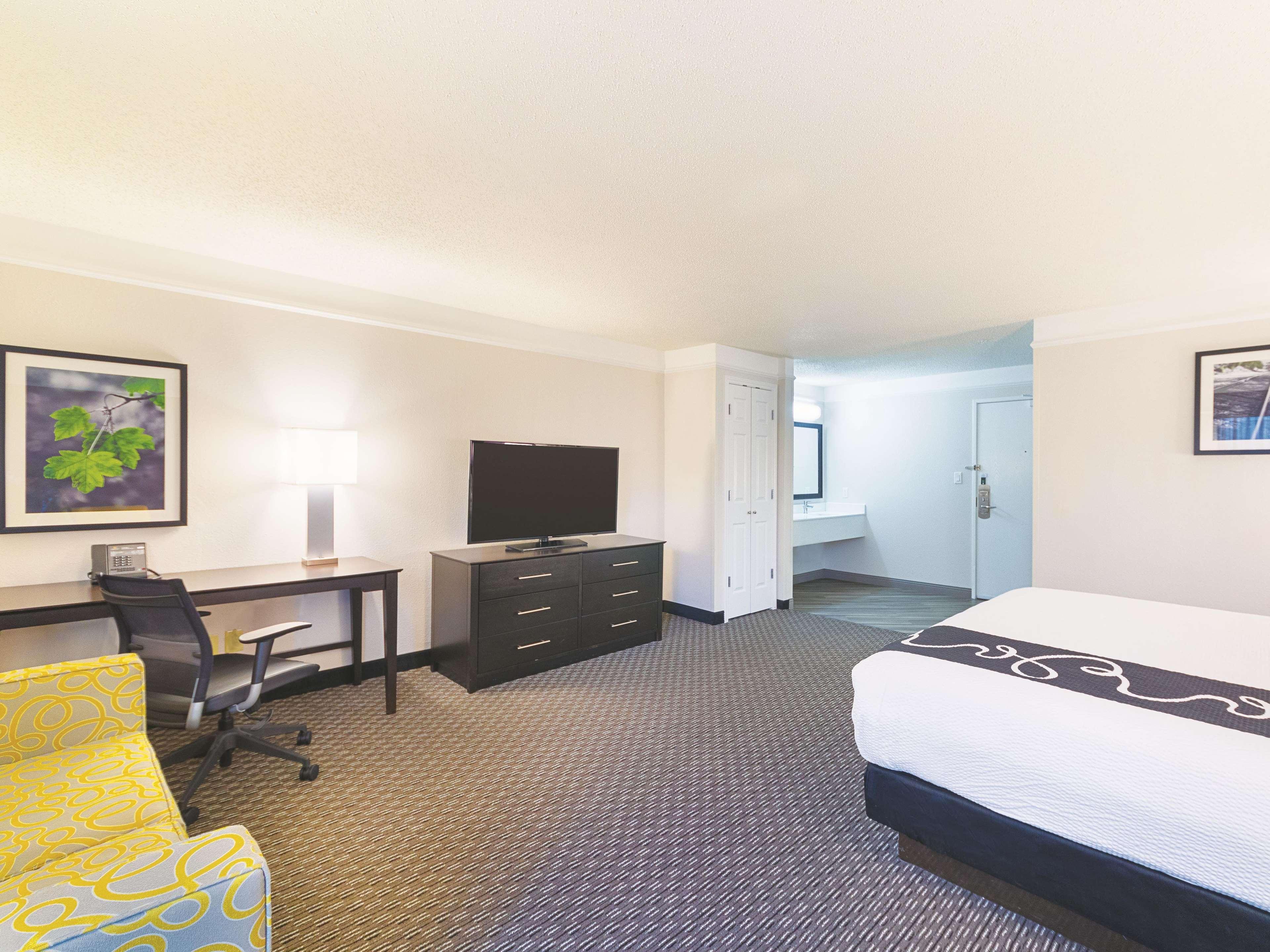 La Quinta By Wyndham Austin Round Rock Hotel Eksteriør billede